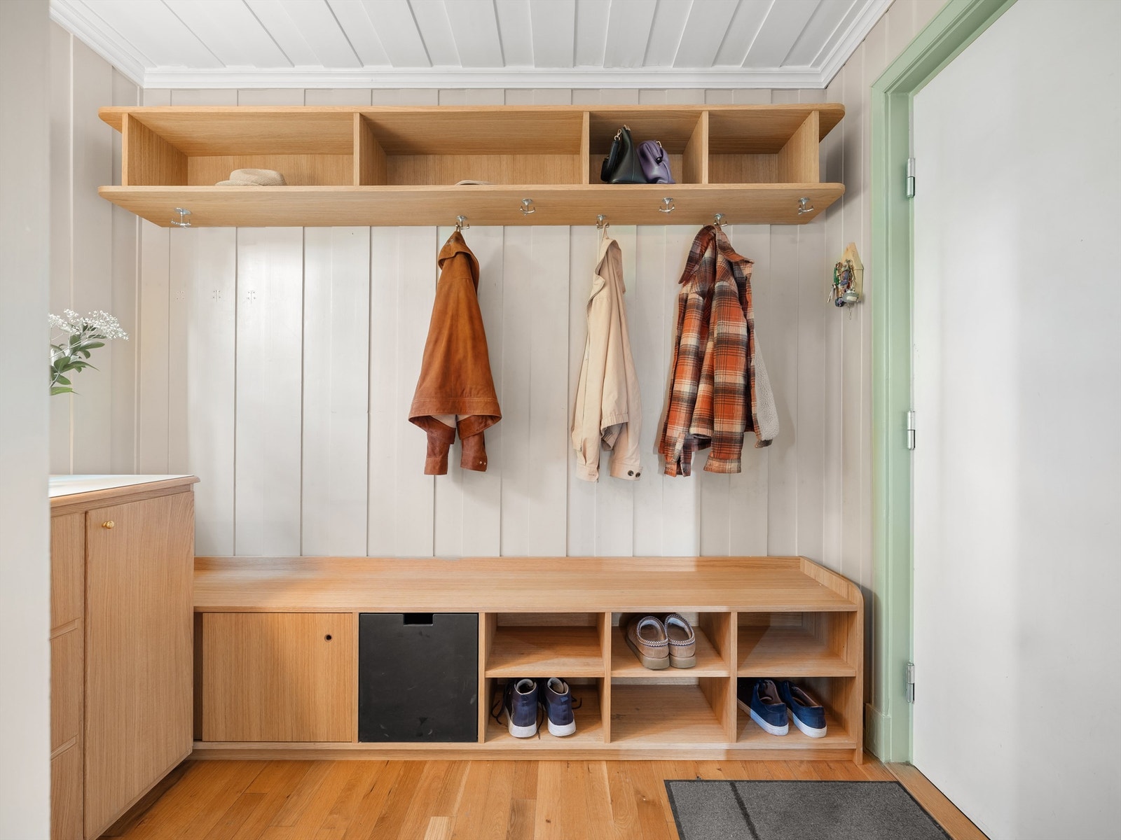 Entré / gang Galleribilde