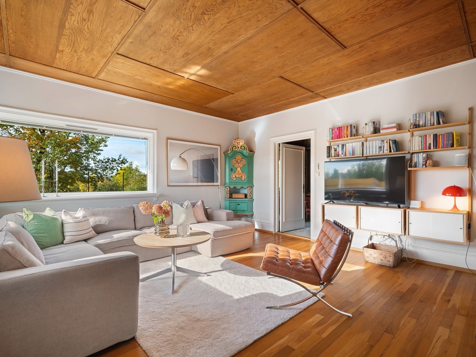 Stuen har en god romfølelse Galleribilde