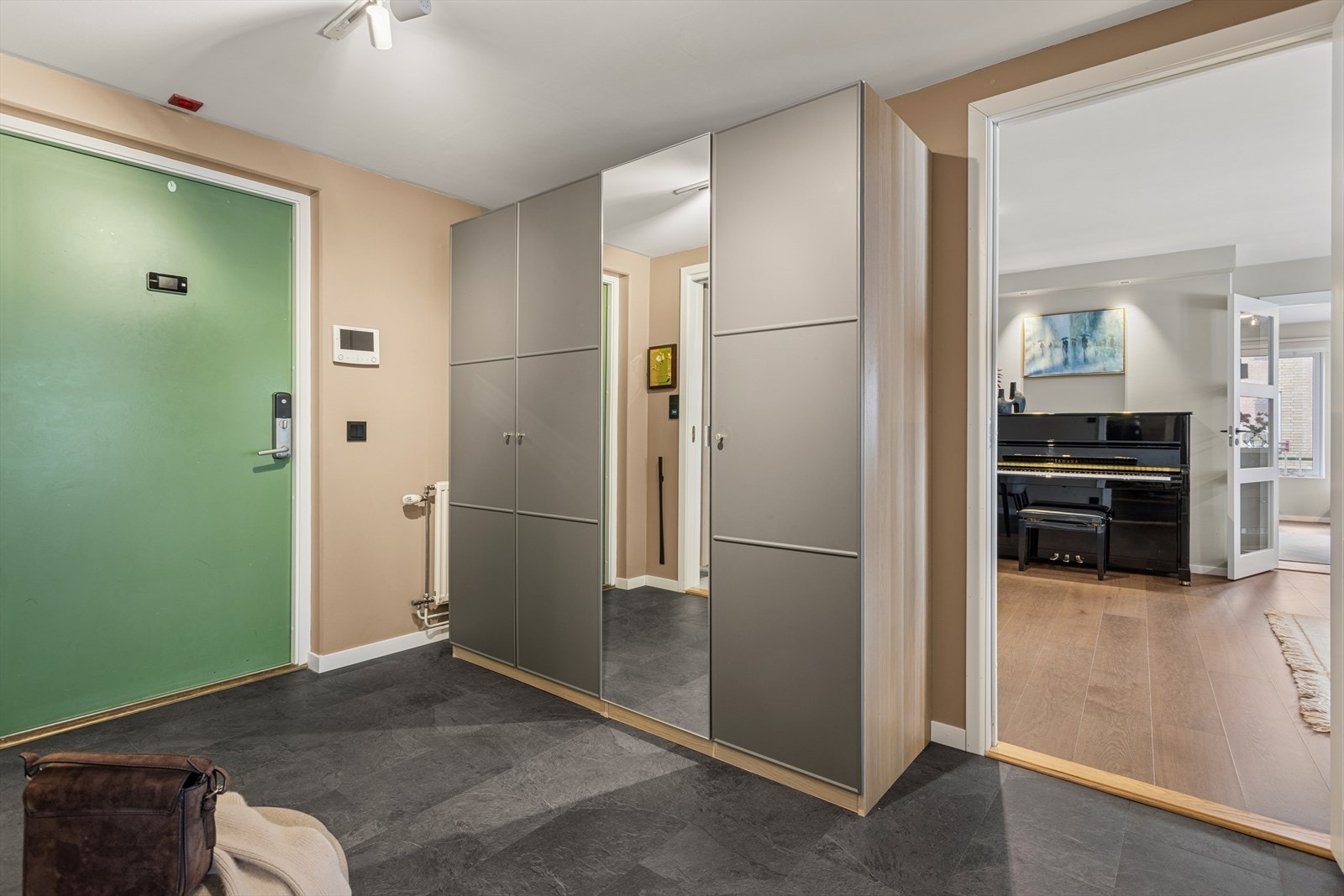 Velkommen inn til hyggelig visning! Galleribilde