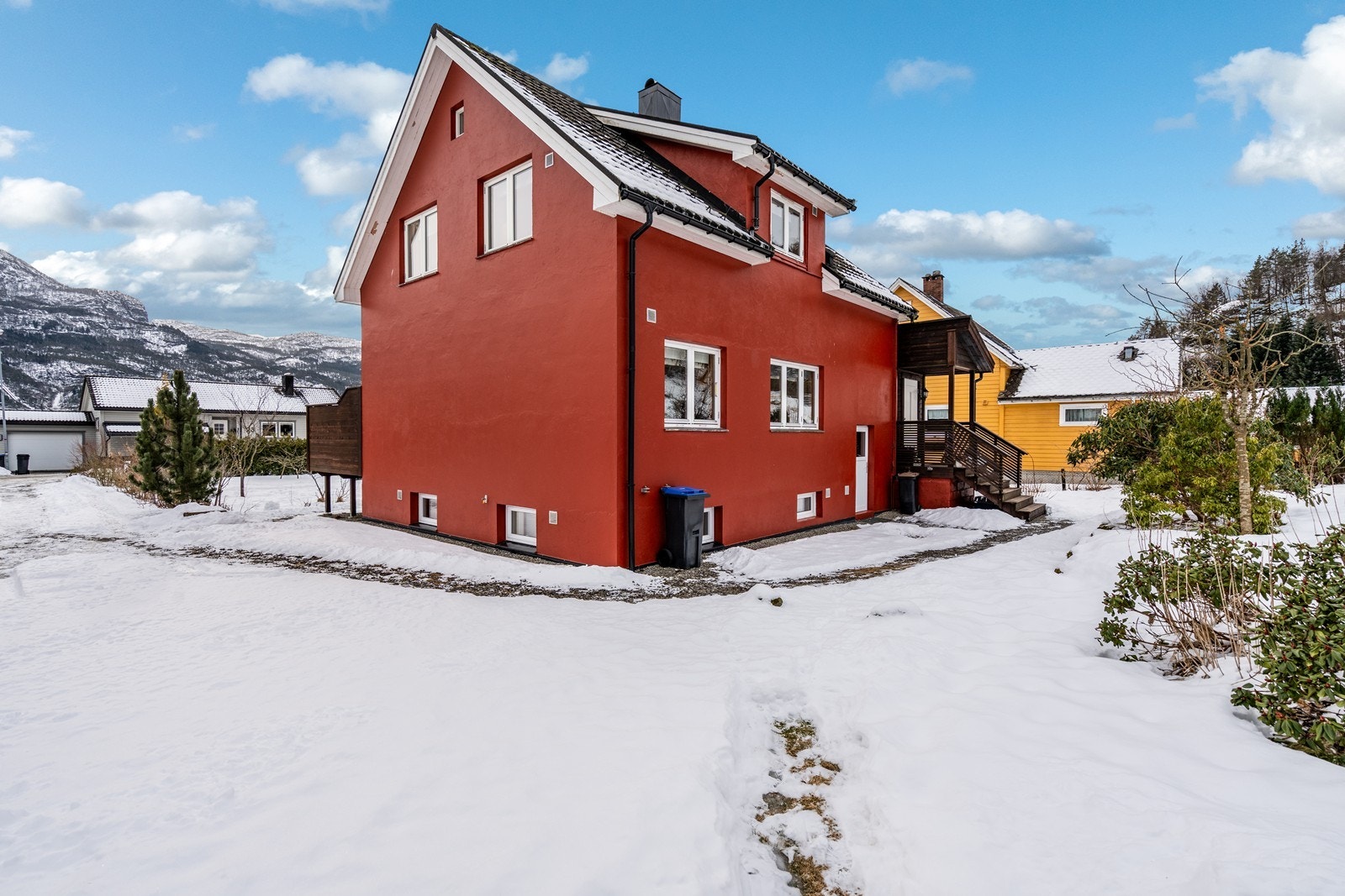 Velkommen til Høllandsvegen 24! Galleribilde