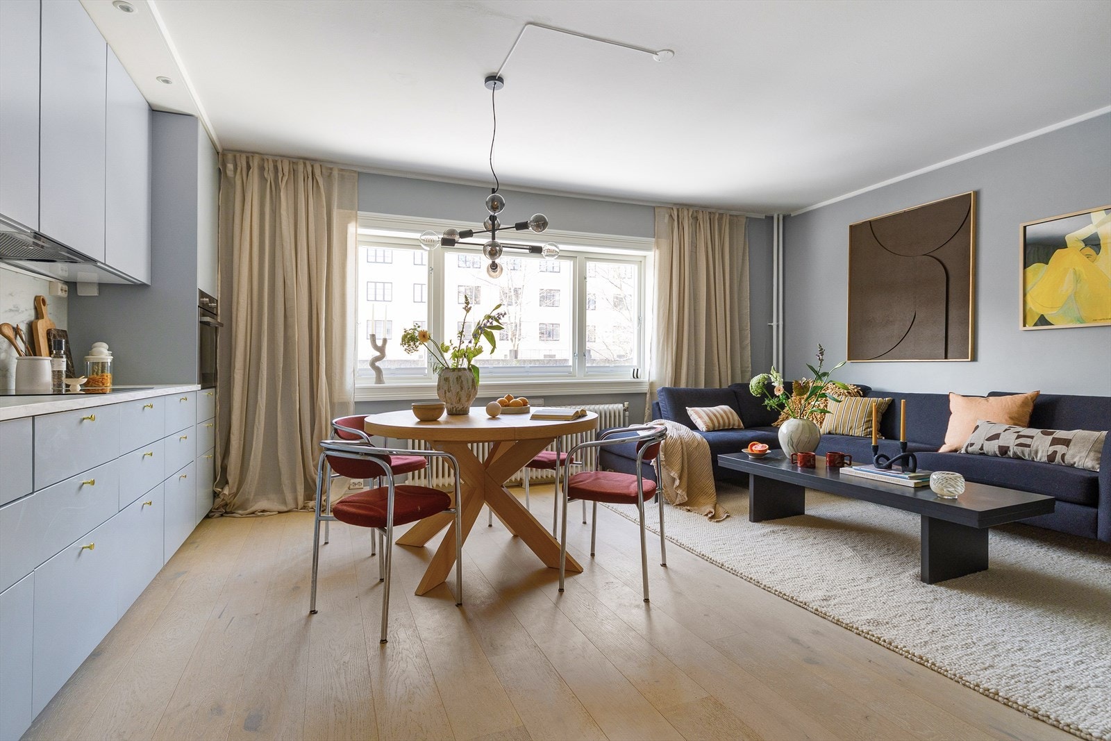 Stine Lilly Horgen v/ Nordvik St. Hanshaugen har gleden av å presentere Uelands gate 57H! Foto: Walsowork. Galleribilde