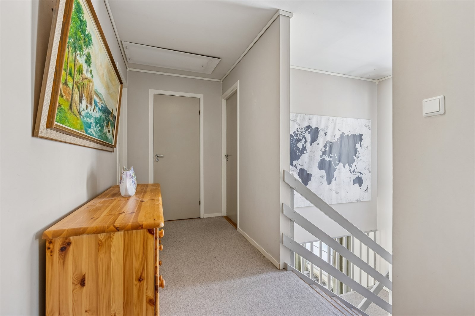 I andre etasje er det 3 soverom, bad og vaskerom. Galleribilde