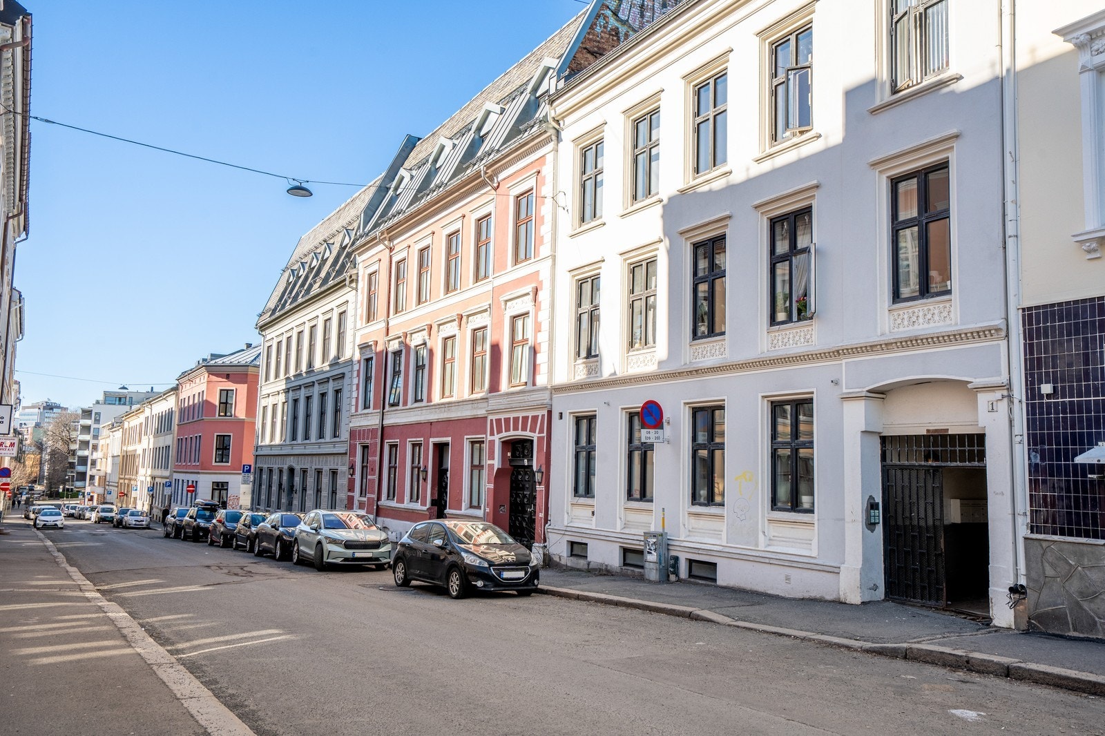 Leiligheten ligger i et hyggelig og klassisk bygårdsmiljø. Galleribilde