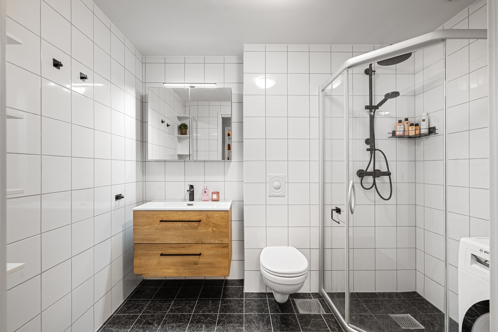 Bad/ vaskerom Galleribilde