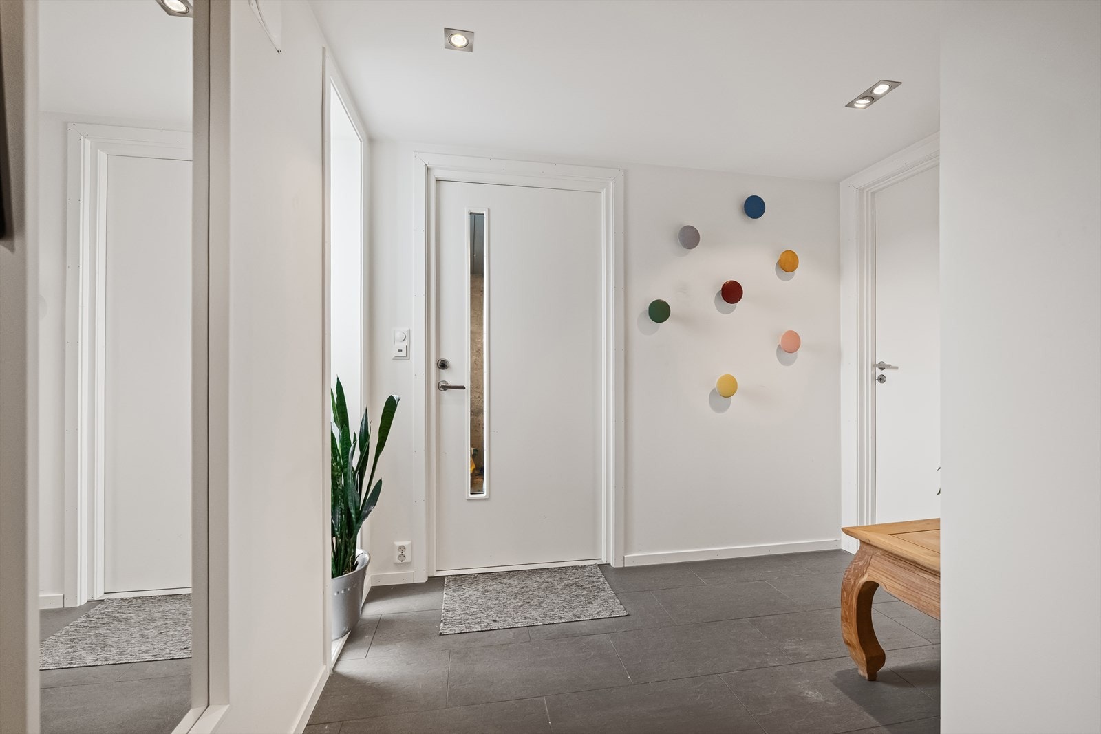 Lys og innbydende entré Galleribilde