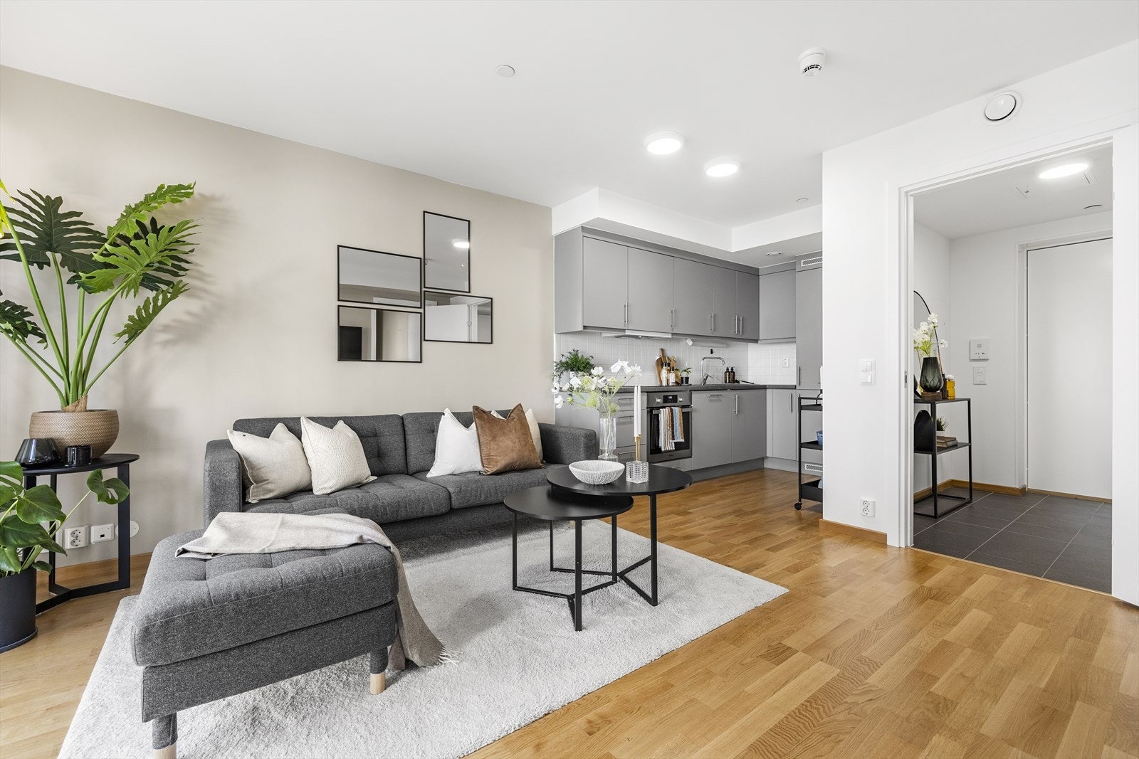 Med kort vei til kjøkkenet kan du samhandle med gjester under matlagingen. Galleribilde