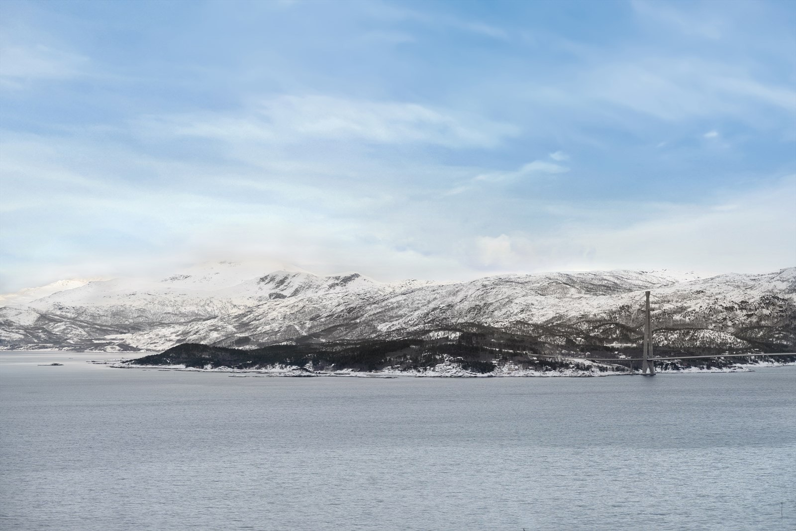 Fra eiendommen har man gleden av å nyte en fantastisk utsikt og gode solforhold Galleribilde