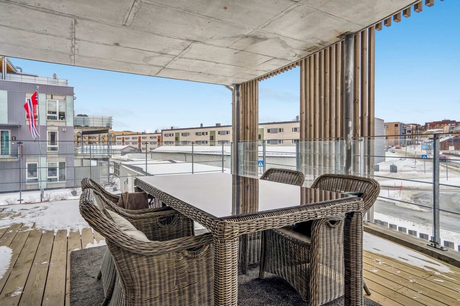 Sameiet disponerer en felles terrasse til sine beboere. Galleribilde