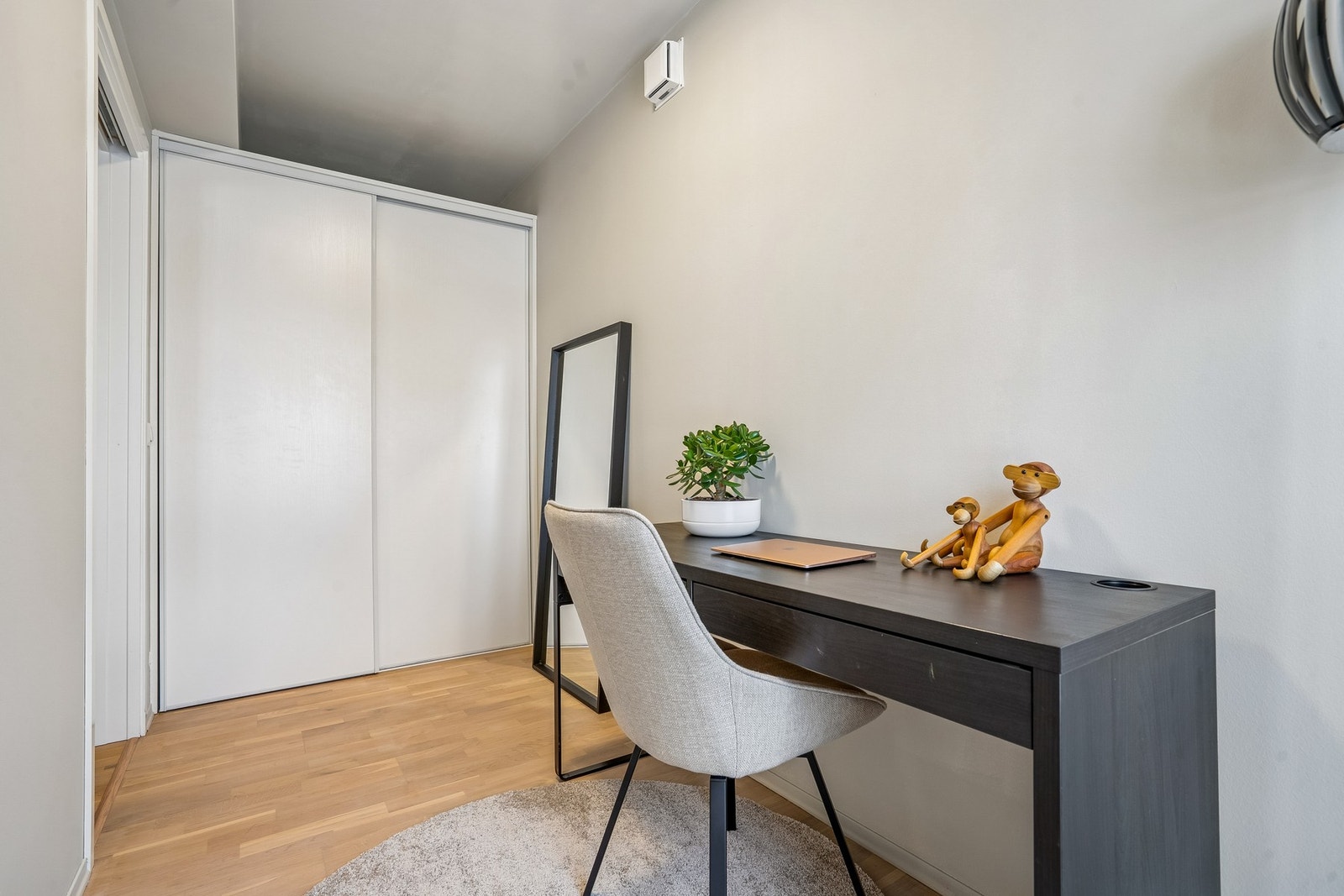 Soverom nr.2 brukes i dag som et kontor. Galleribilde