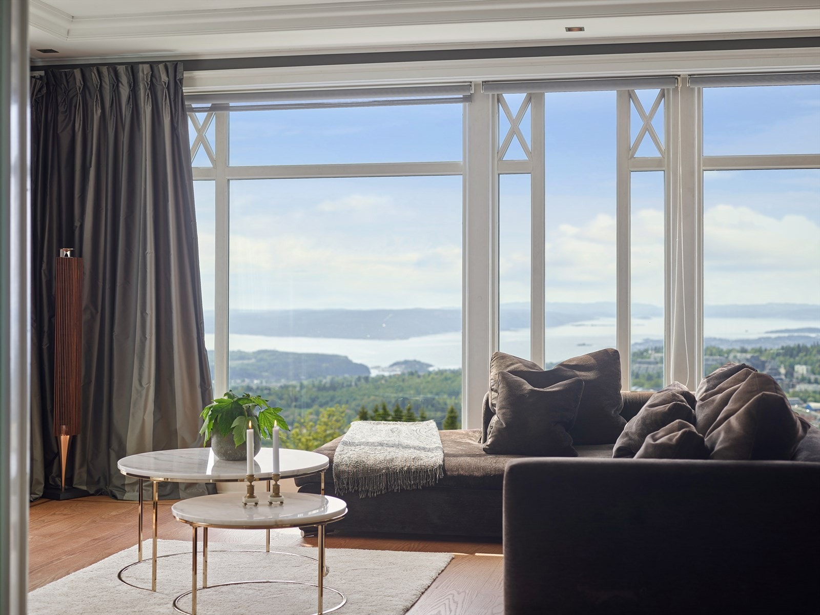 Nydelig utsyn over sjøen. Galleribilde