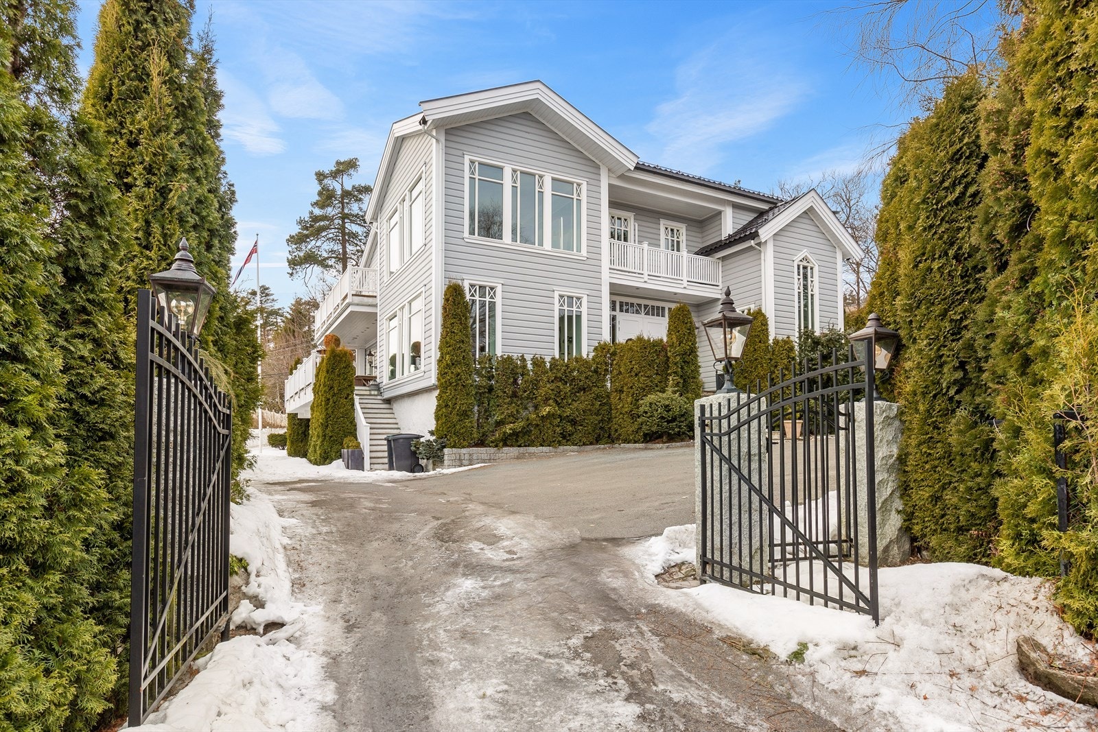 Praktfull og påkostet villa i et av Oslos mest ettertraktede områder. Galleribilde