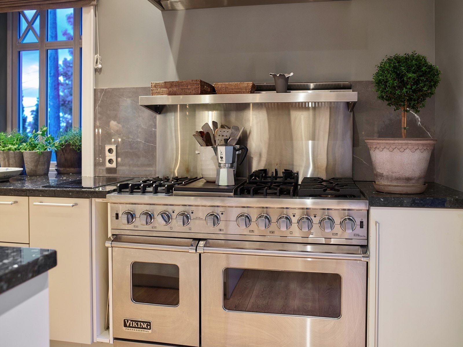 Viking Range komfyr. Galleribilde