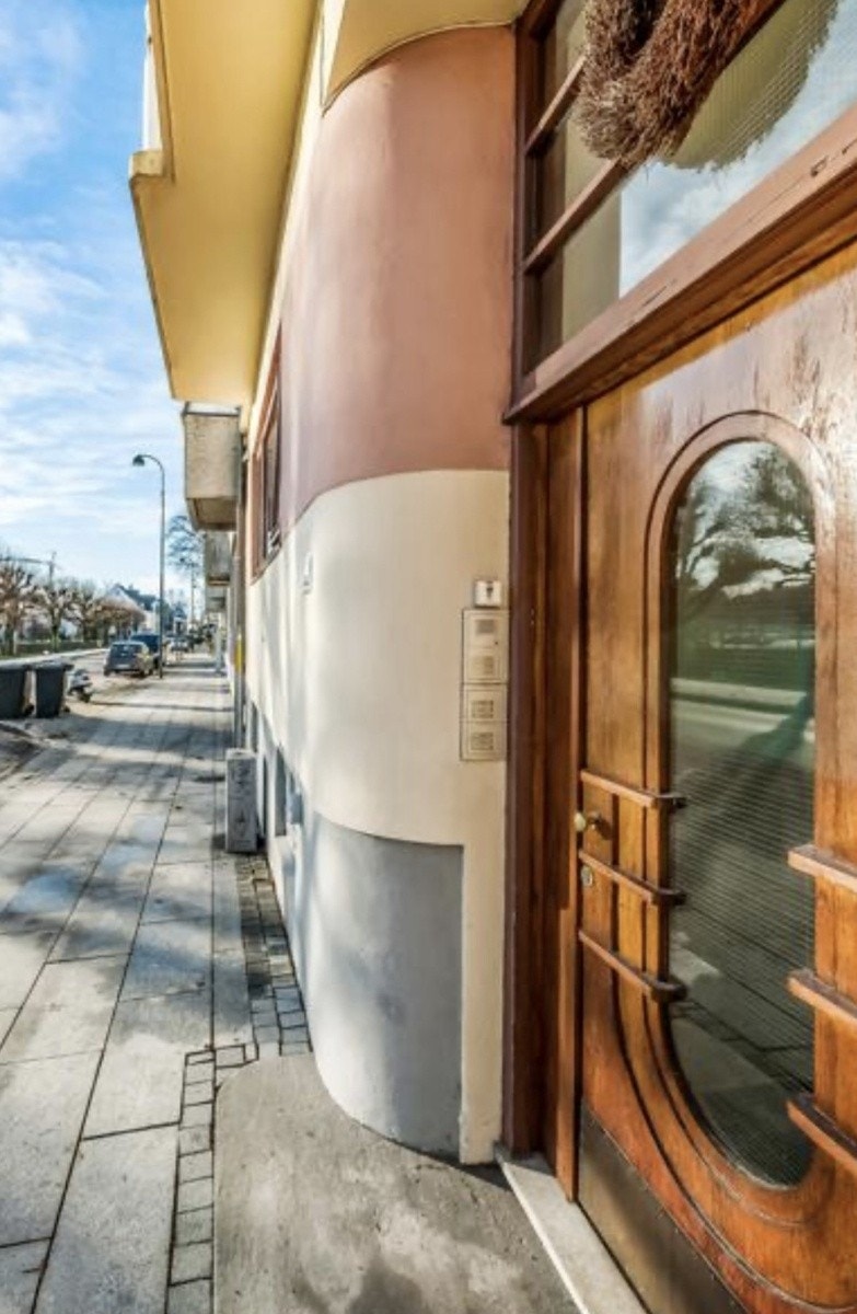 Inngangs parti Galleribilde