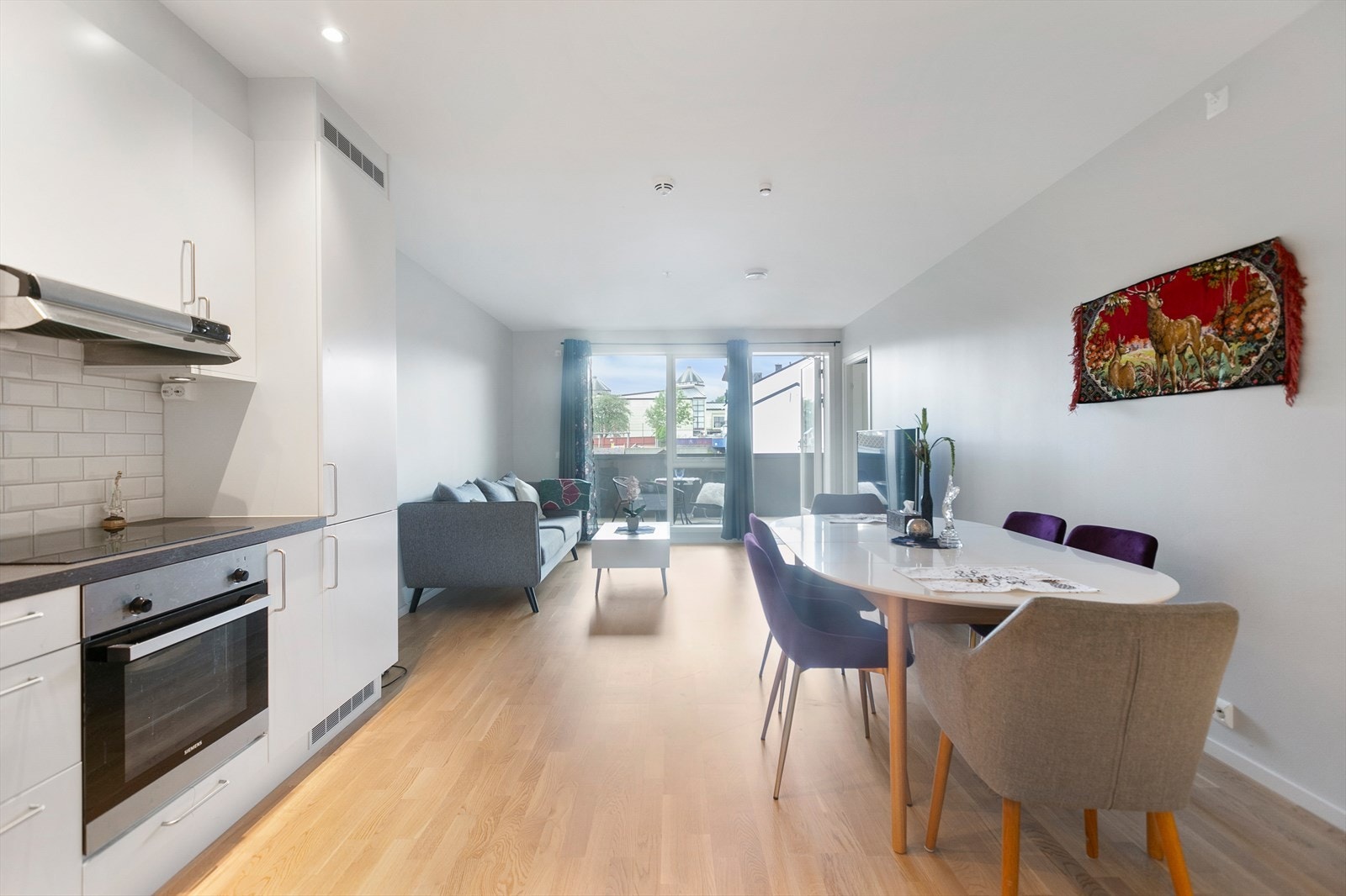 Leiligheten har fin standard og vannbåren gulvvarme Galleribilde