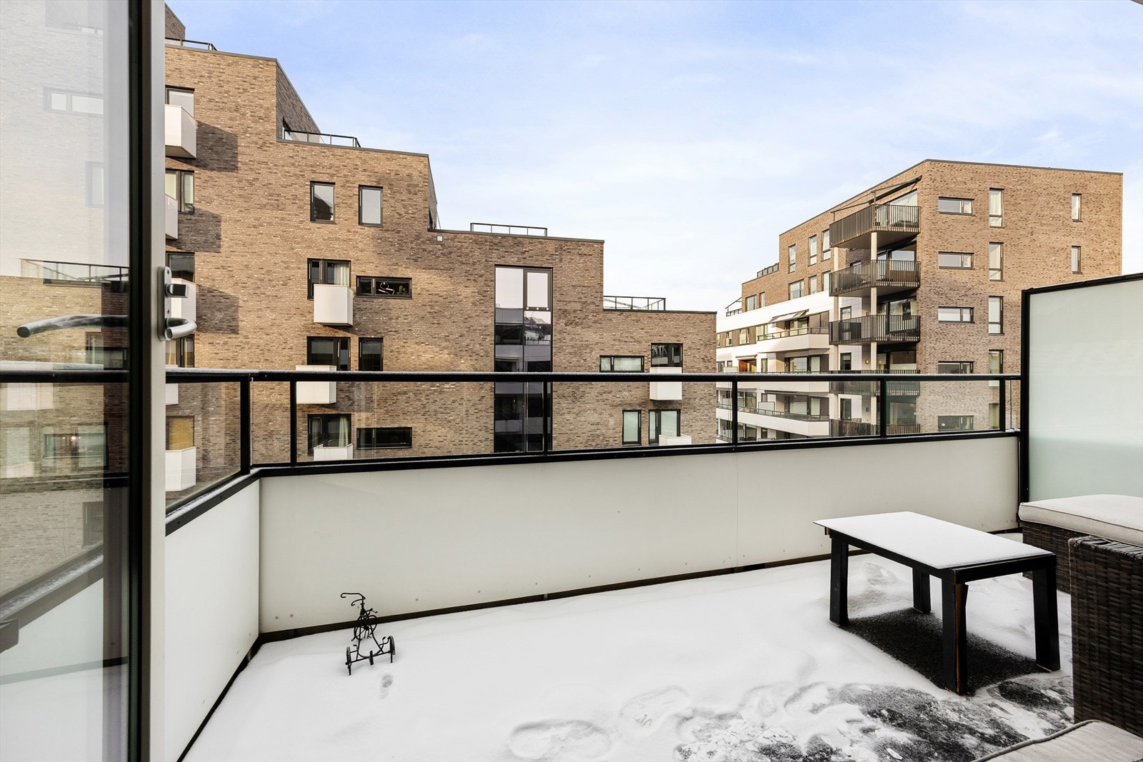 Balkong er sydvendt Galleribilde