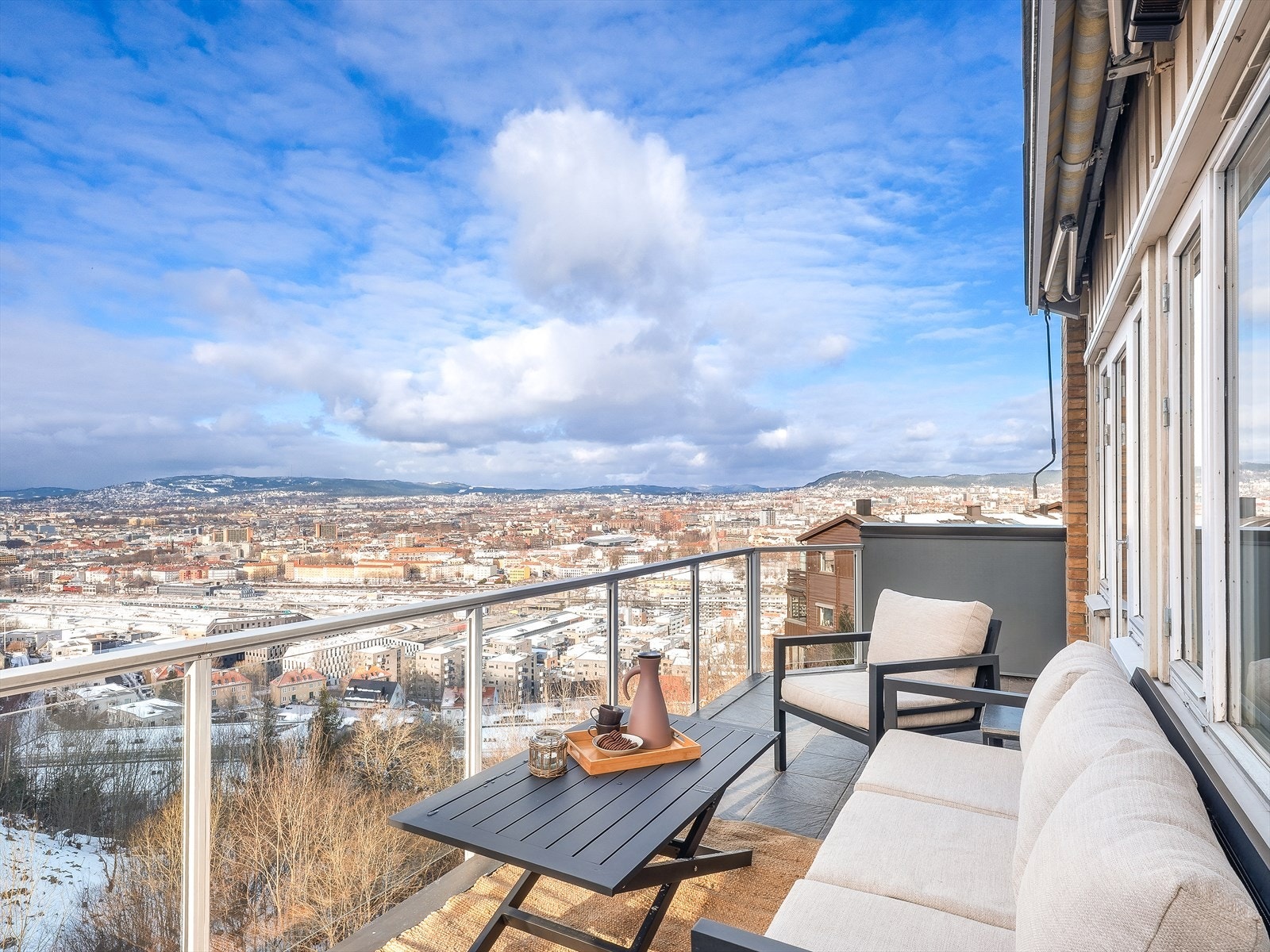 Boligen har en fantastisk utsikt ! Galleribilde