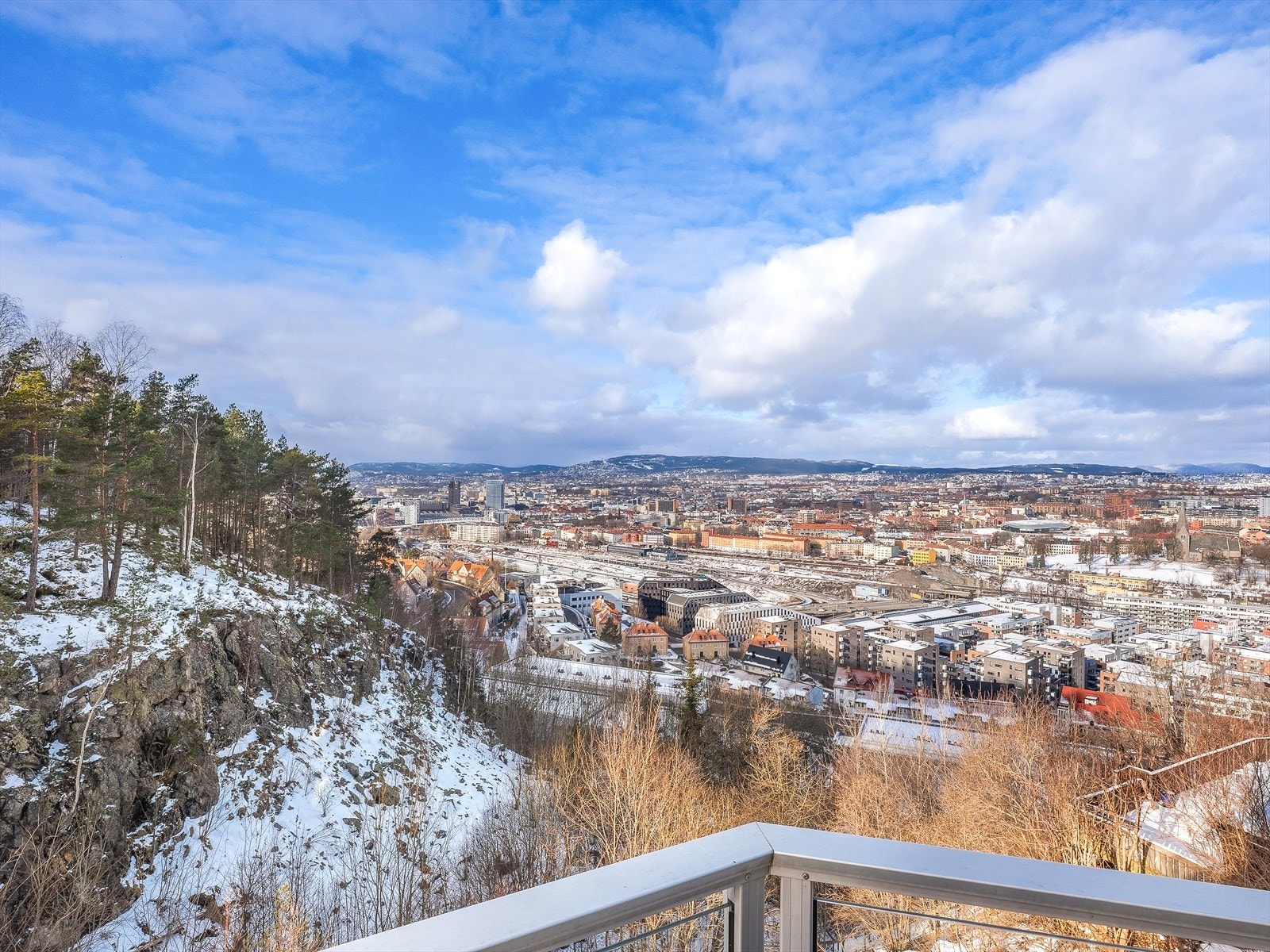 Området byr på gode turmuligheter med nærhet til skog og mark. Galleribilde