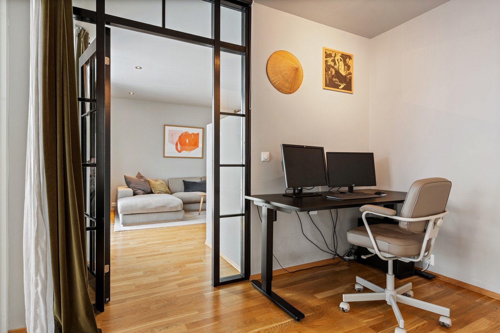 2 delt stue i 2. etg. Galleribilde