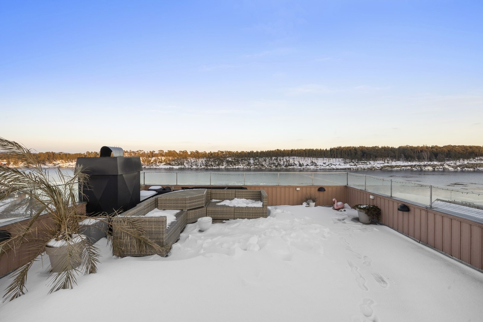 Utsikt fra takterrasse må oppleves! Galleribilde