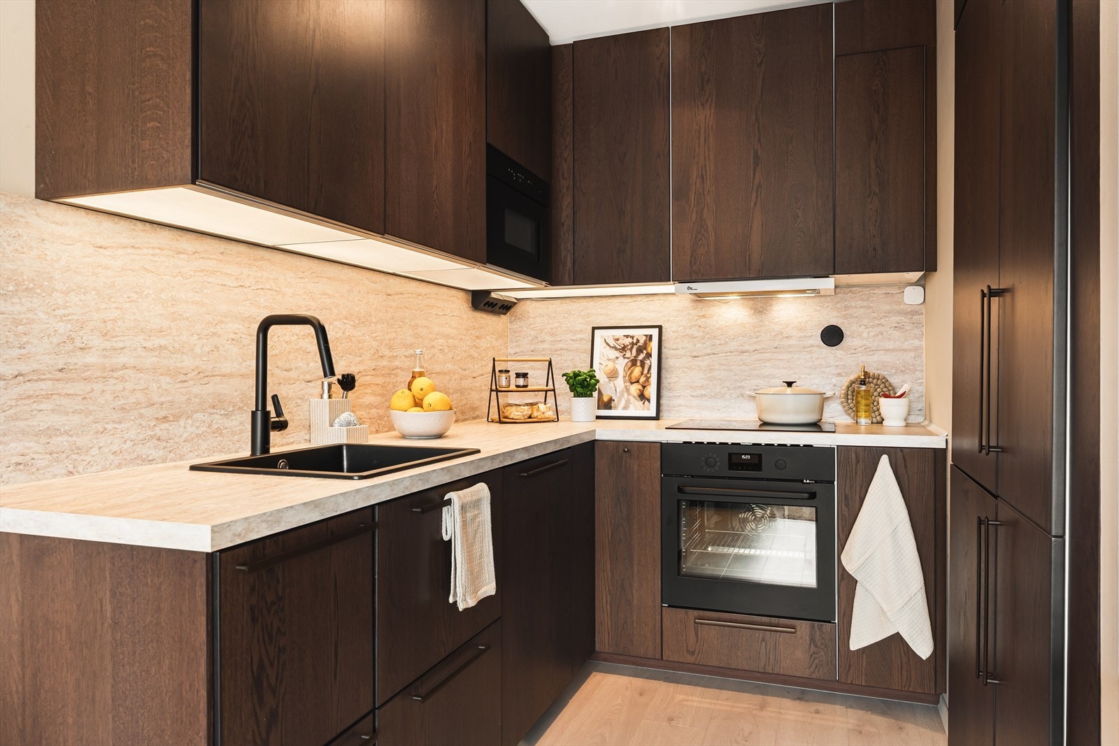 Her får du en flott leilighet i byggets toppetasje. Galleribilde