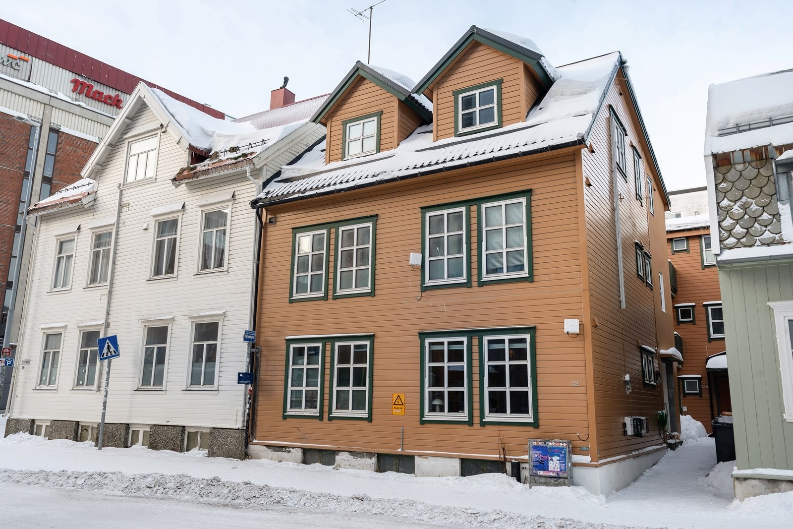 Boligen ligger i midt i Storgata, med alt i umiddelbar nærhet. Galleribilde