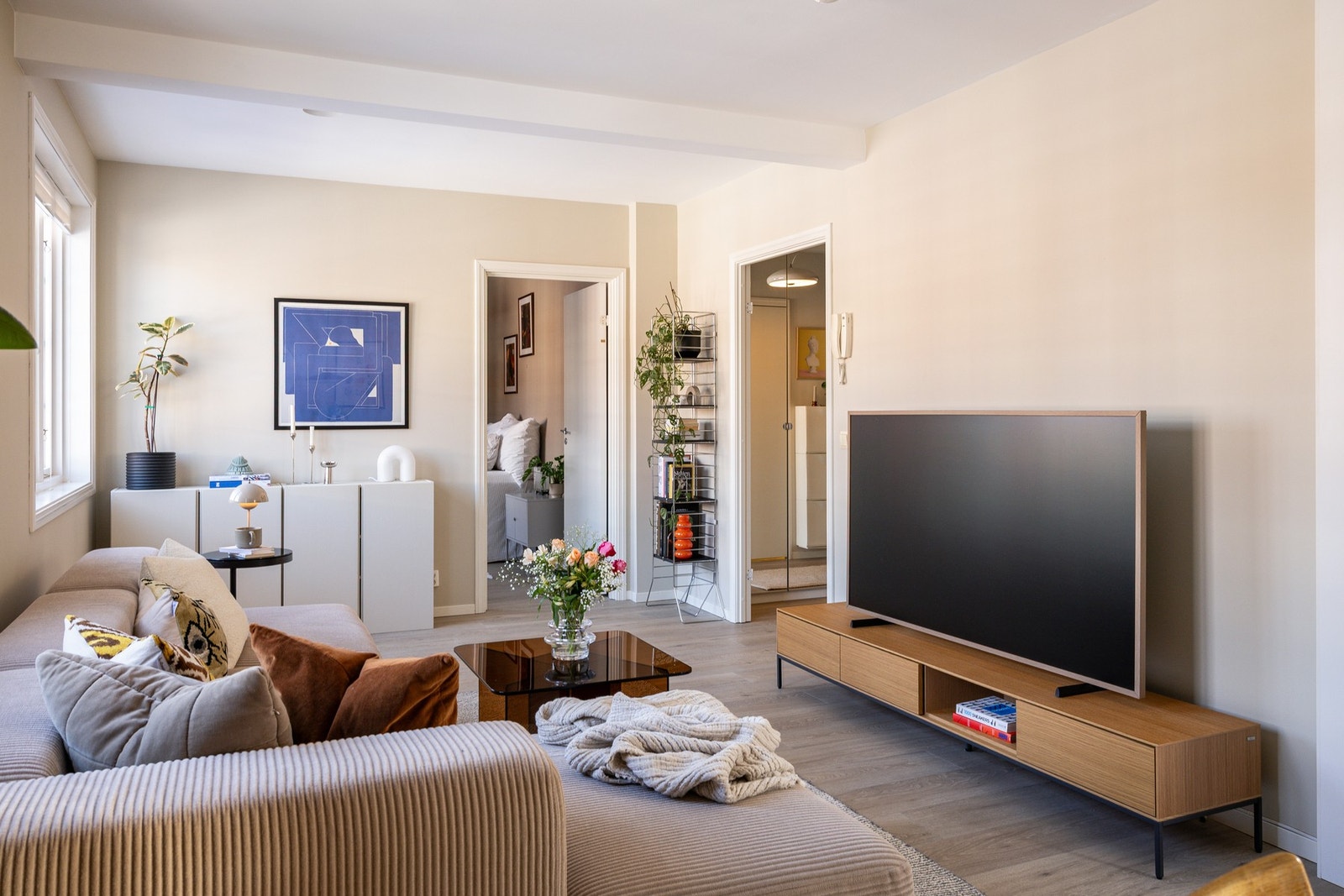 Tv og internett via fiber er inkludert i felleskostnaden. Galleribilde