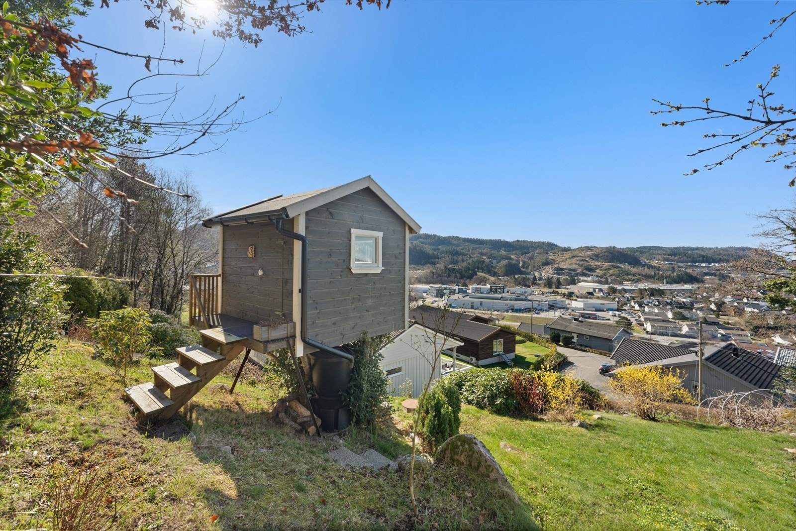 Lekehytte til barna Galleribilde