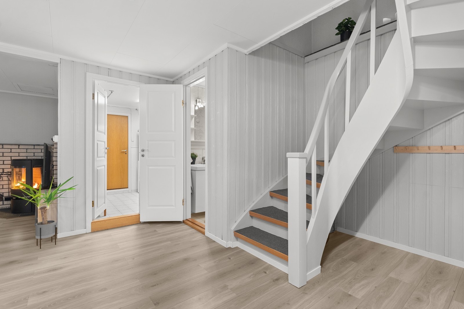 Gang/kjellerstue Galleribilde