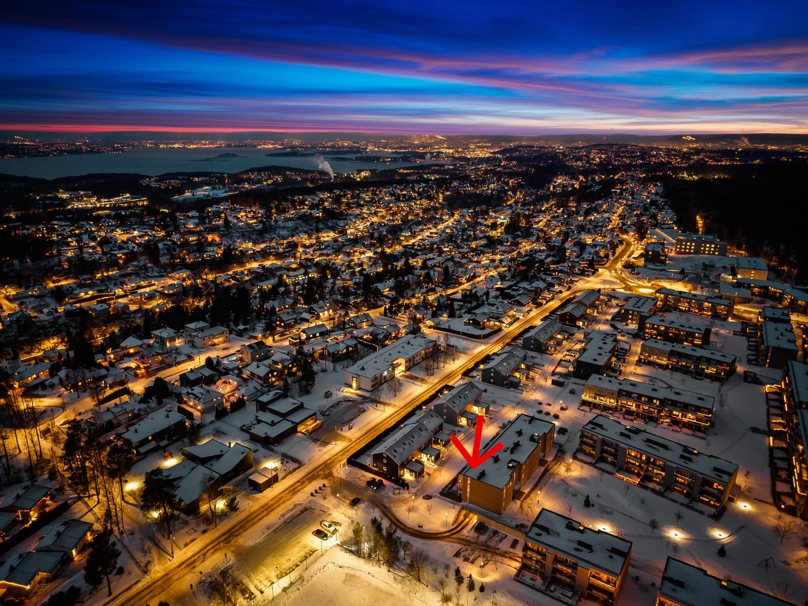 Kort vei ned til Kolbotn sentrum med kjøpesenter og togstasjon Galleribilde