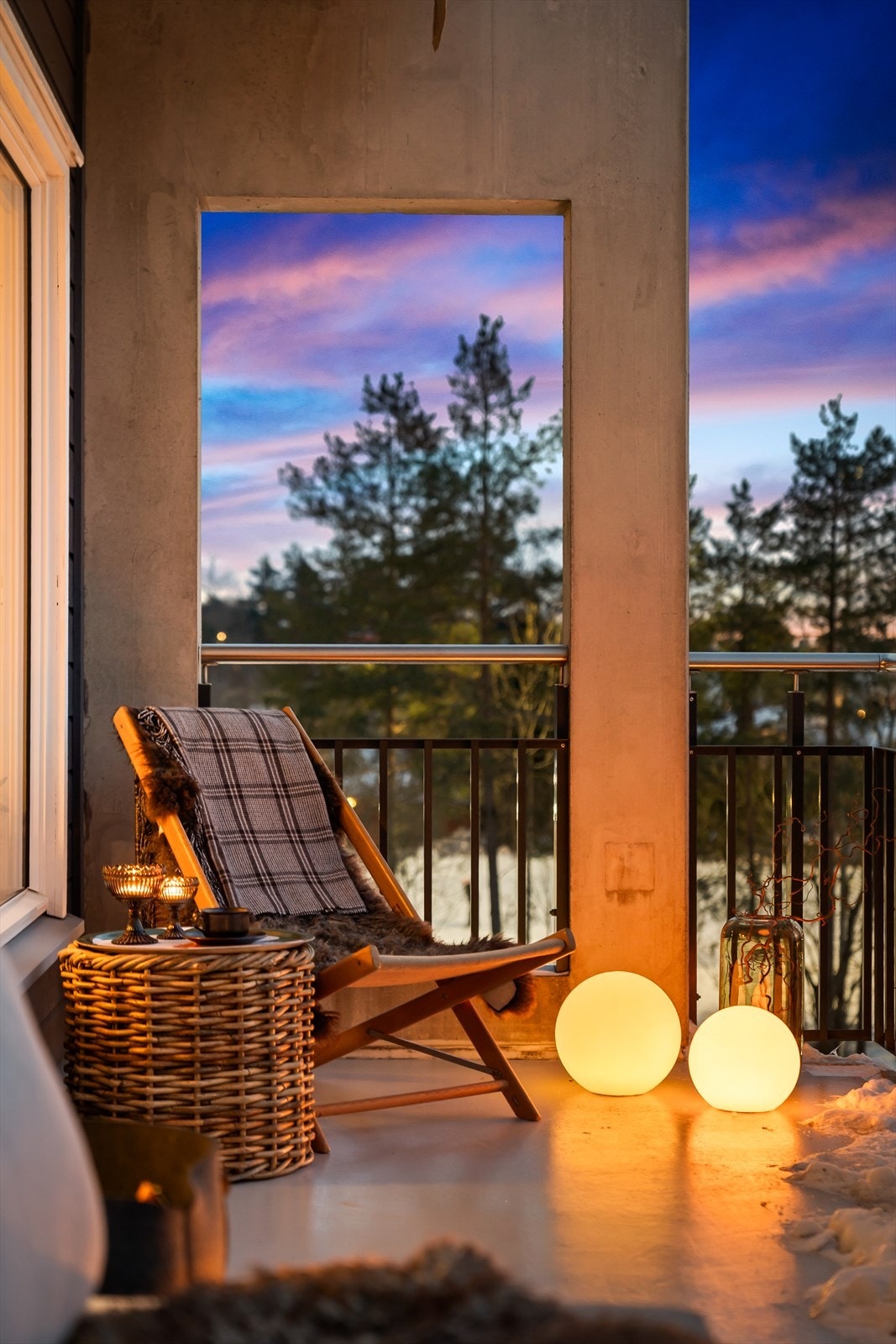 Endeleilighet med ekstra lysinnslipp og færre nabovegger Galleribilde