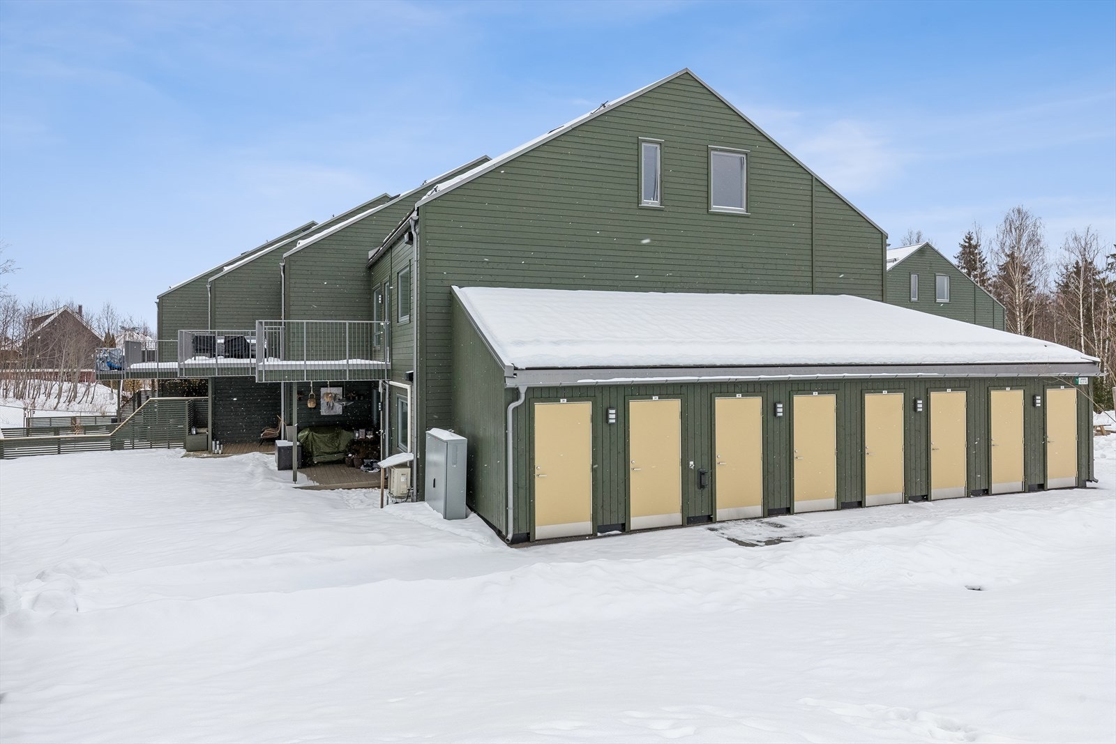 Til leiligheten hører en utvendig bod på 5 m² for ekstra lagringsplass. Galleribilde