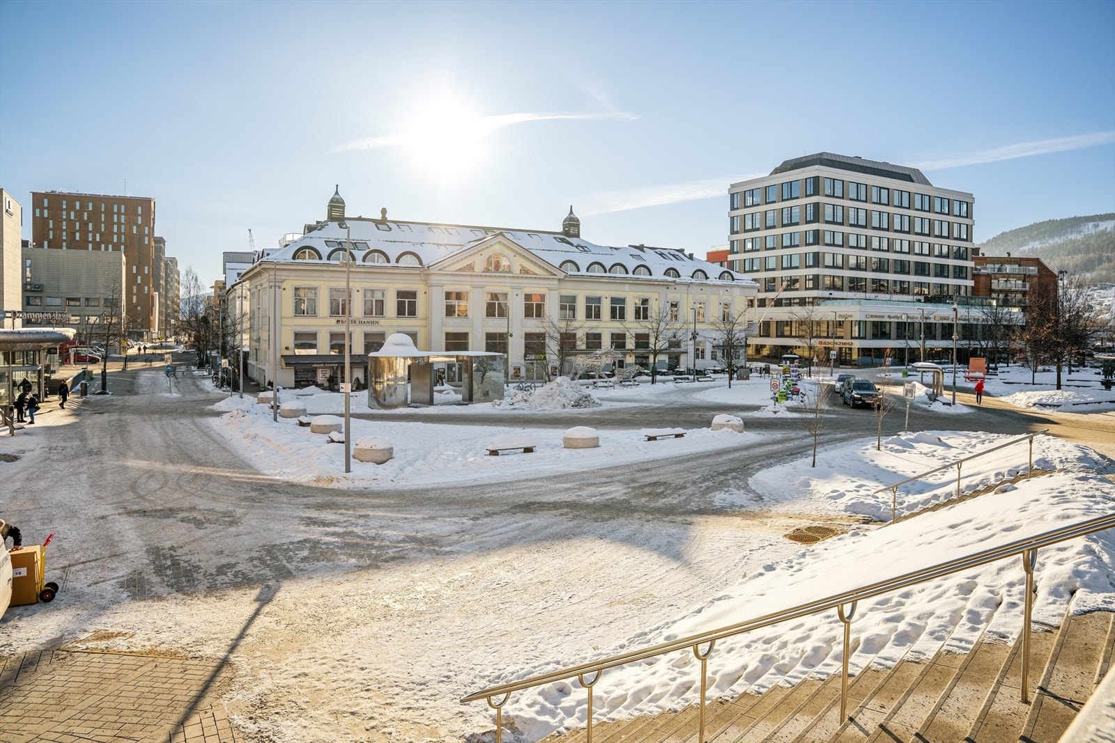 Herfra kan du enkelt spasere langs Elvepromenaden eller utforske kulturtilbudet på Union Brygge. Galleribilde