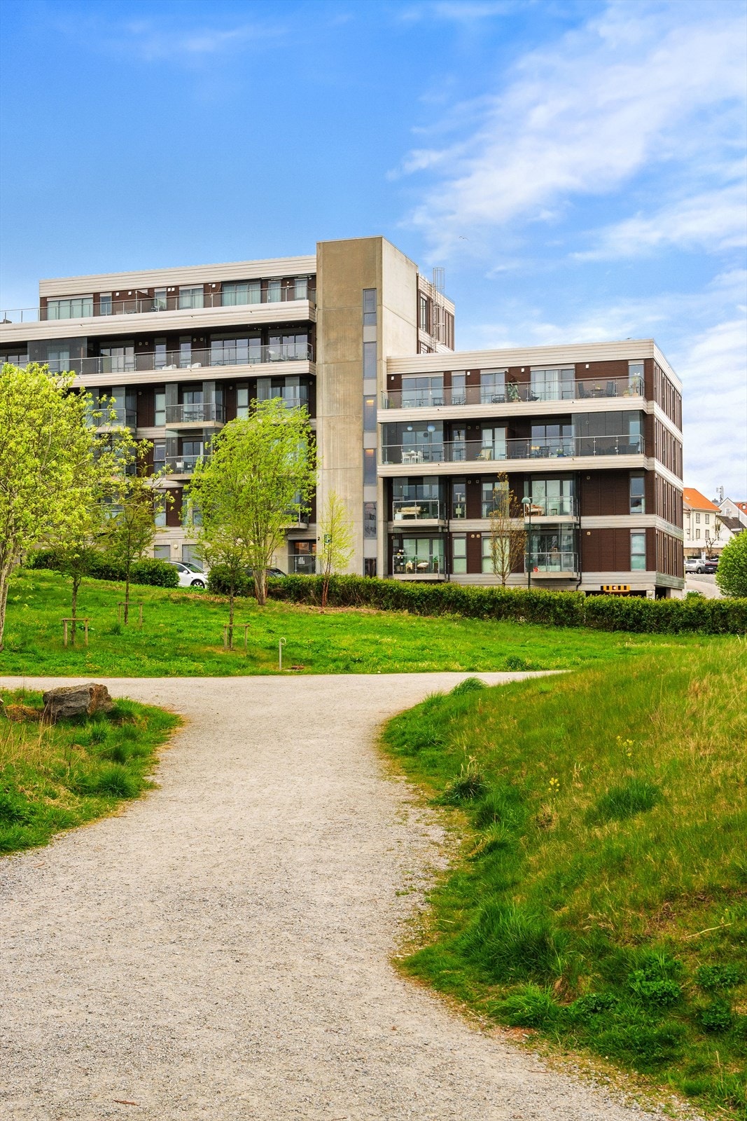 Leiligheten har en attraktiv beliggenhet i maritime og urbane omgivelser i Stavanger Øst. Galleribilde