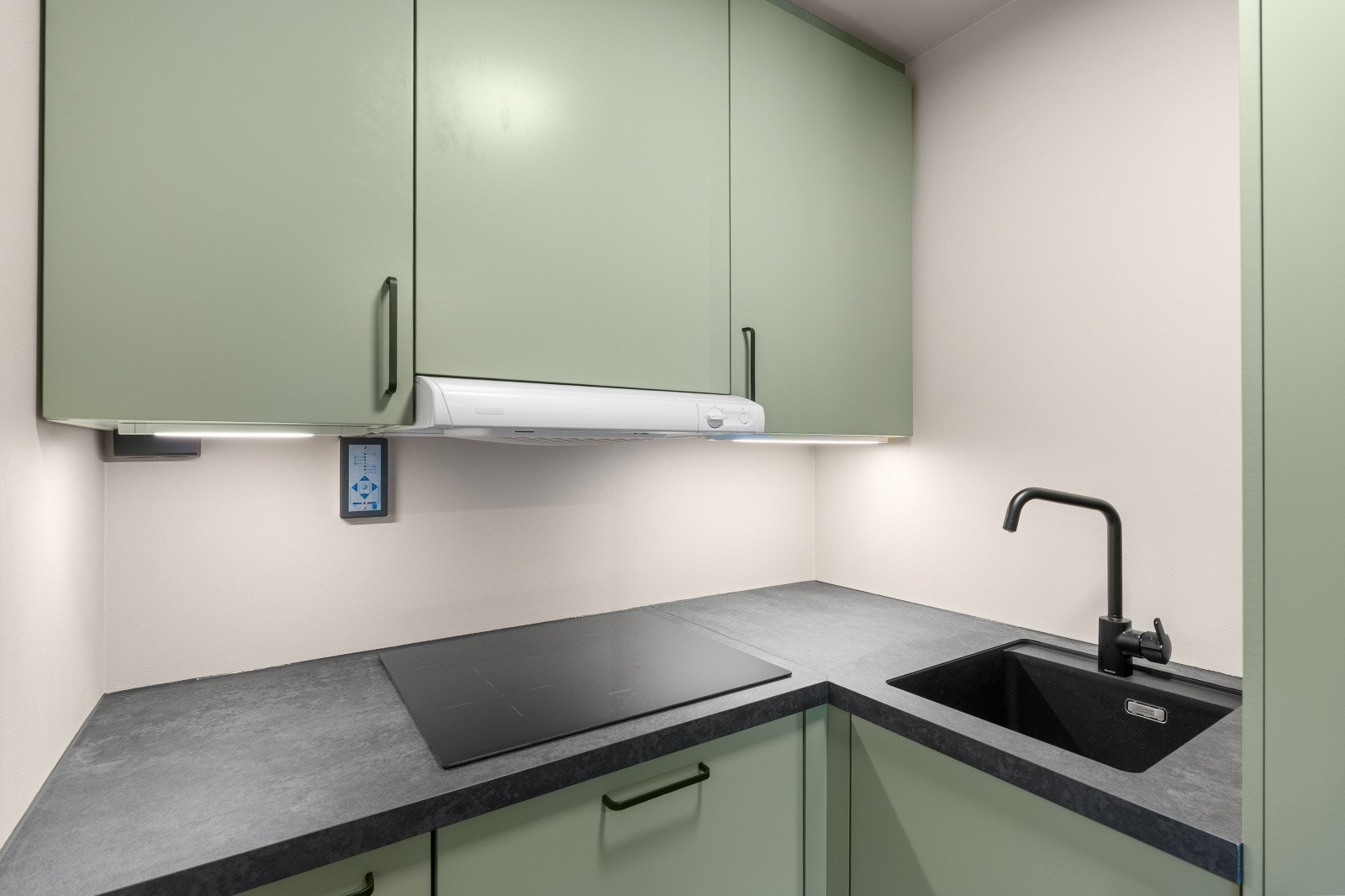 Splitter nytt kjøkken som ble oppusset i 2026. Galleribilde