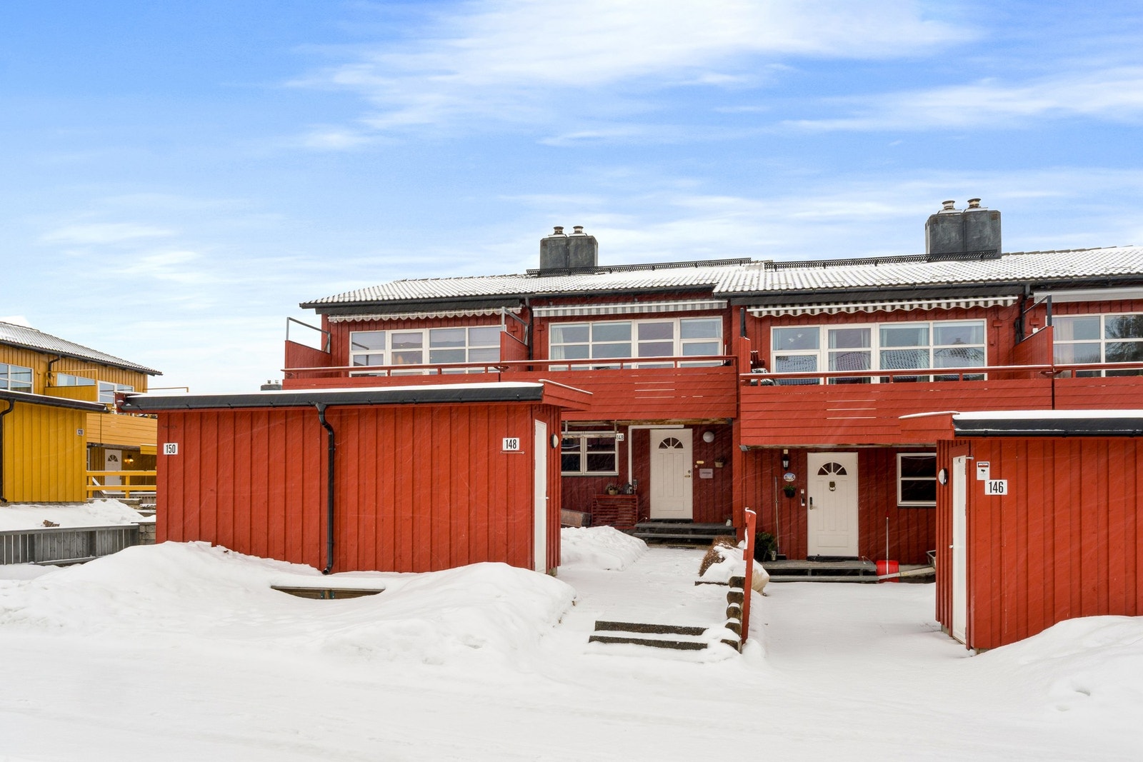 EiendomsMegler 1 ved June Marie Brovold har gleden av å presentere Høgreina 148. Foto: Ekaterina Krokstad (Krokstad & Nervik). Galleribilde