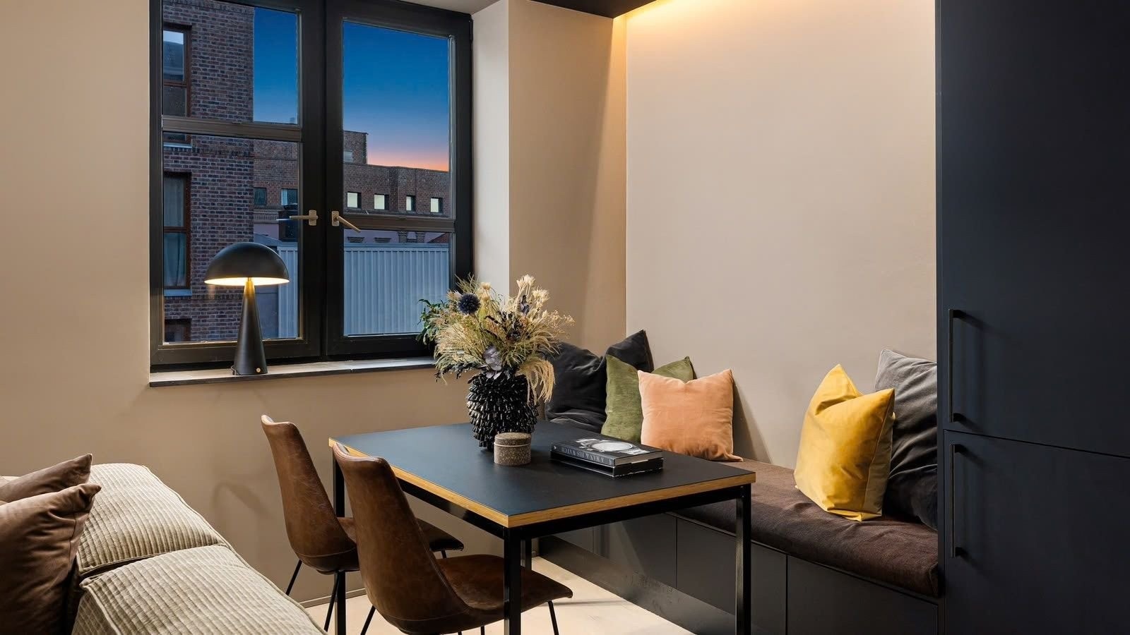 Spise plass Galleribilde