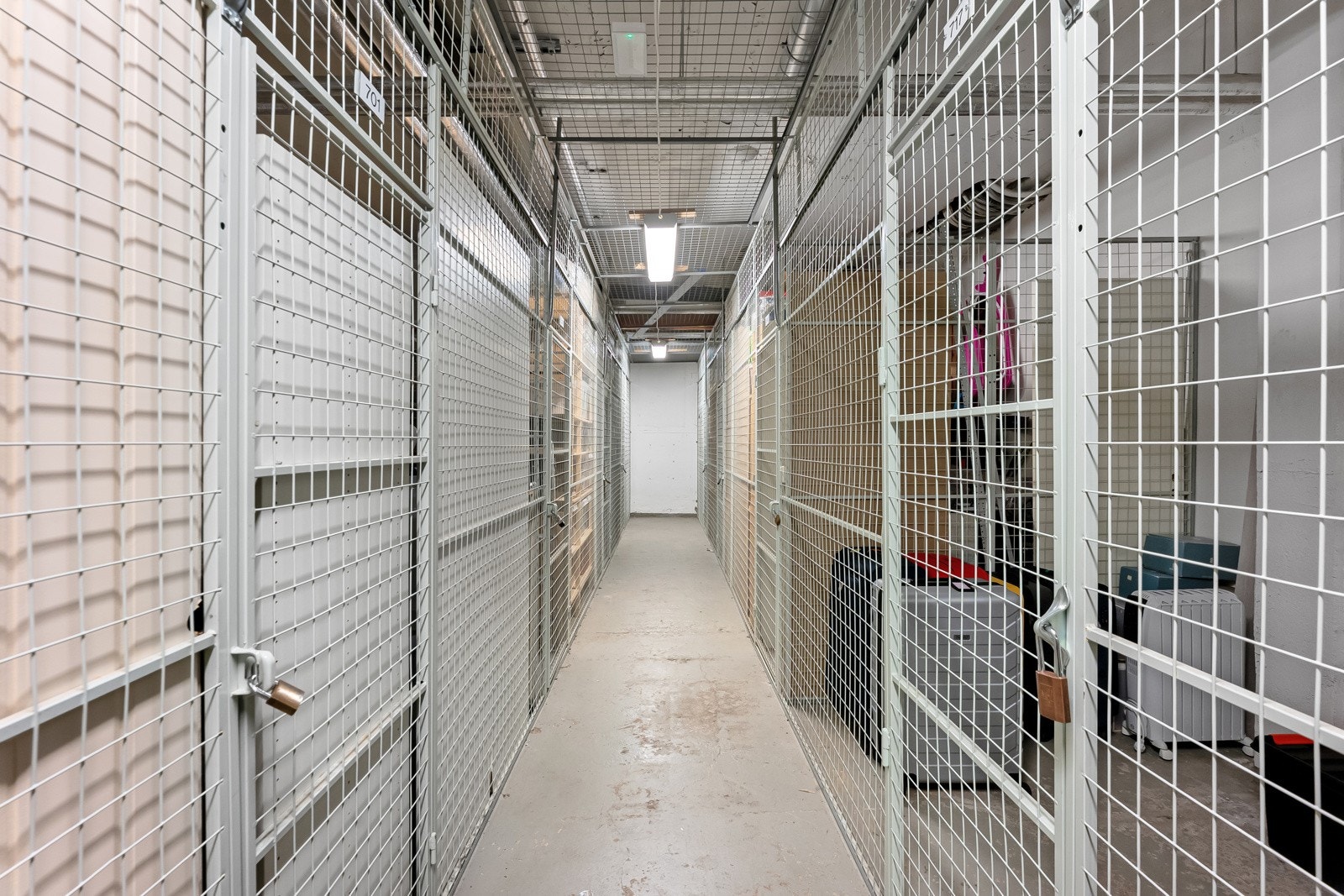 Disponibel kjellerbod på ca. 5 m² - Det er heisadkomst til samtlige etasjeplan i bygget. Galleribilde