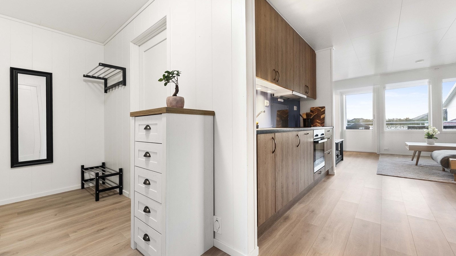 Gang mot stue og kjøkken Galleribilde