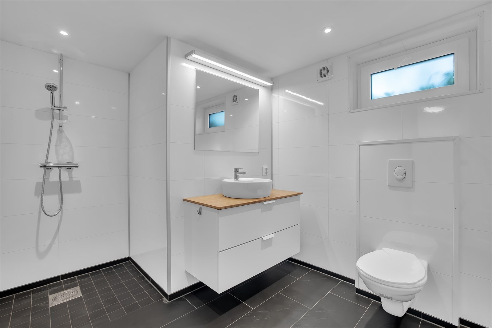 Bad utleieleiligheten Galleribilde