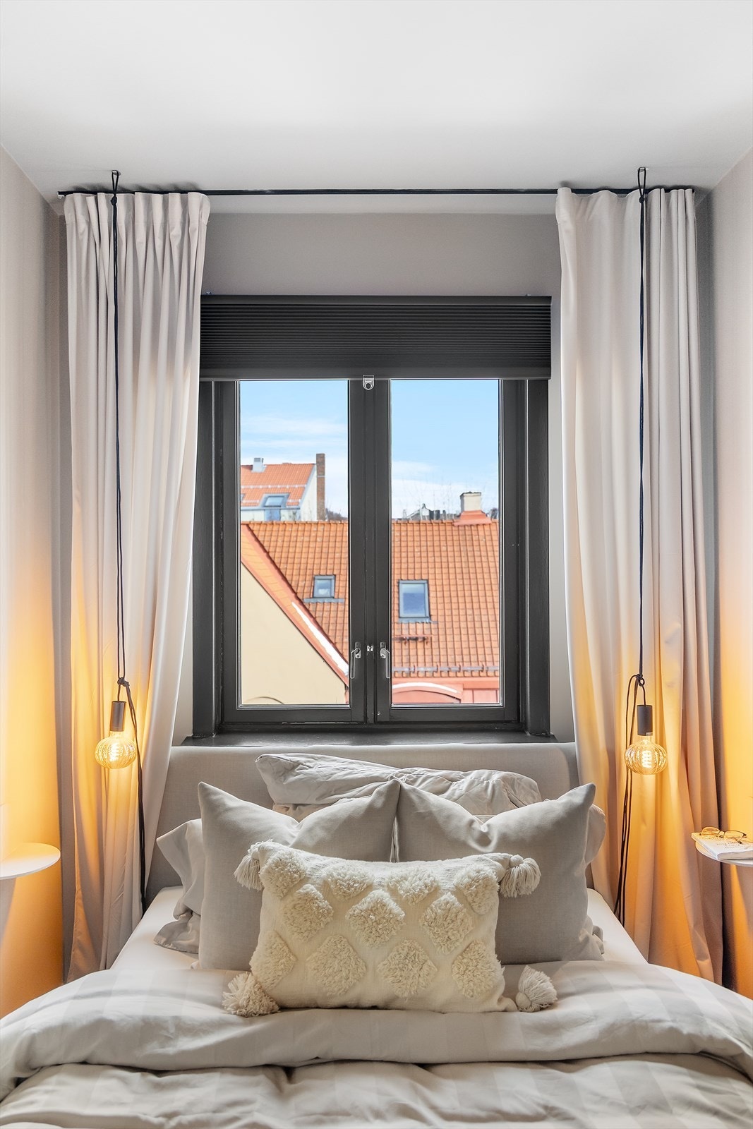 Det er installert radiator tilknyttet felles anlegg, inkludert i felleskostnad Galleribilde