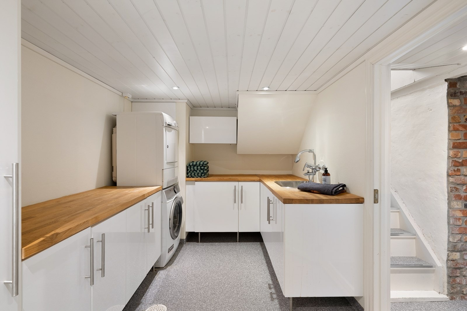 Vaskerom i kjeller Galleribilde