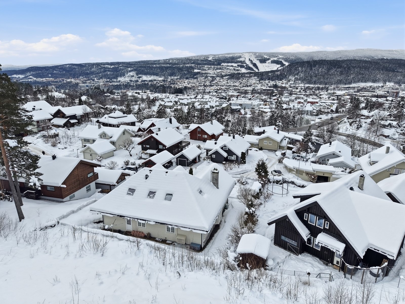 Vi ønsker velkommen til en hyggelig visning! Husk å melde deg på i god tid før visningsdagen. Galleribilde