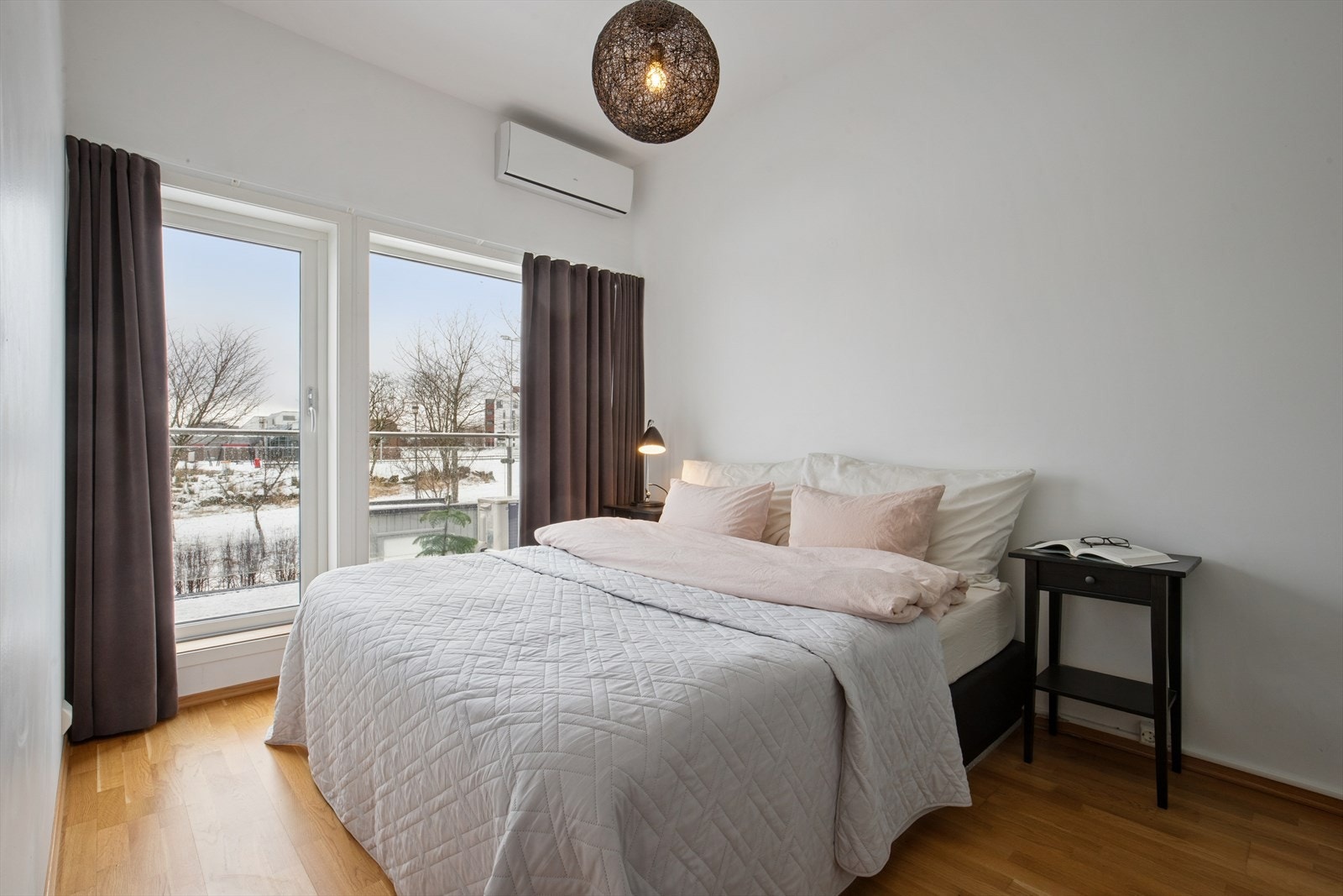 Boligen har fire soverom i andre etasje. Galleribilde