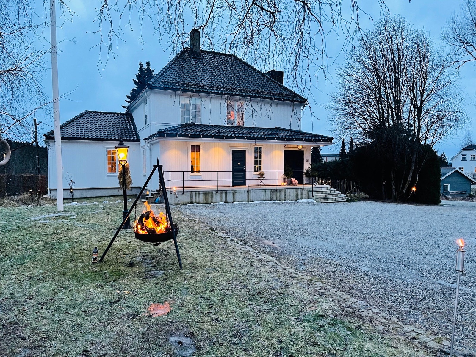 Høststemning i hagen - selgers egne bilder. Galleribilde