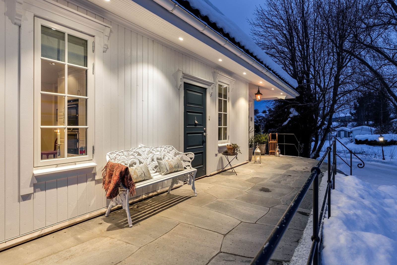 Boligen kombinerer historisk sjarm med moderne komfort og omfattende oppgraderinger de siste årene. Galleribilde