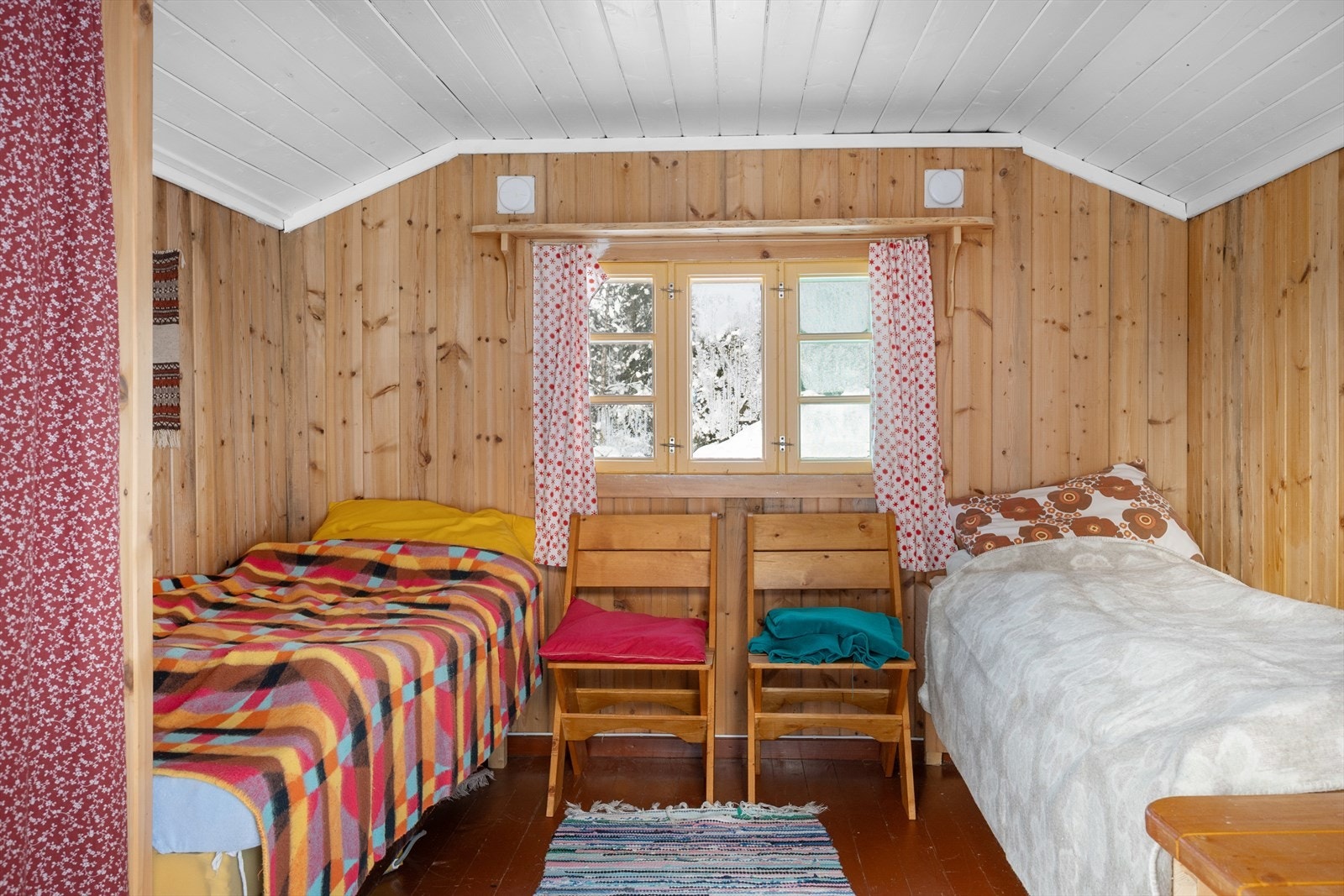 Annekset på 8 m² gir fleksible bruksmuligheter, for eksempel som ekstra soverom eller stue. Galleribilde