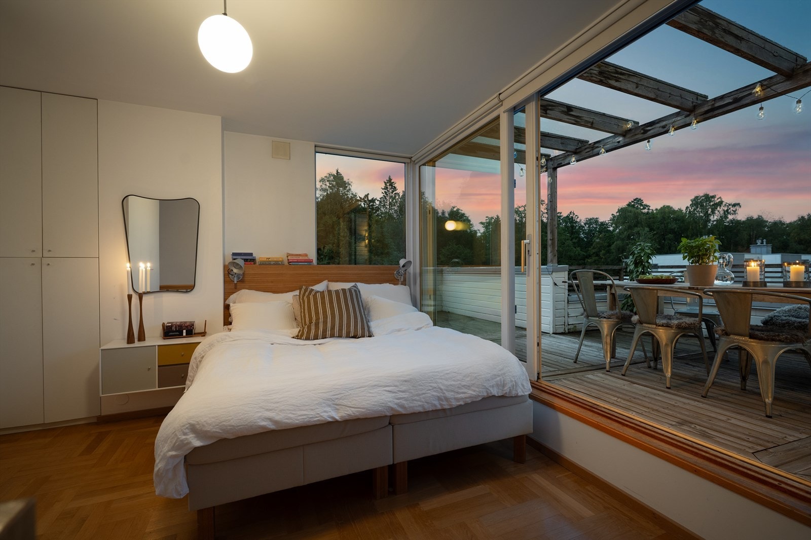 Nydelig kveldsstemning Galleribilde