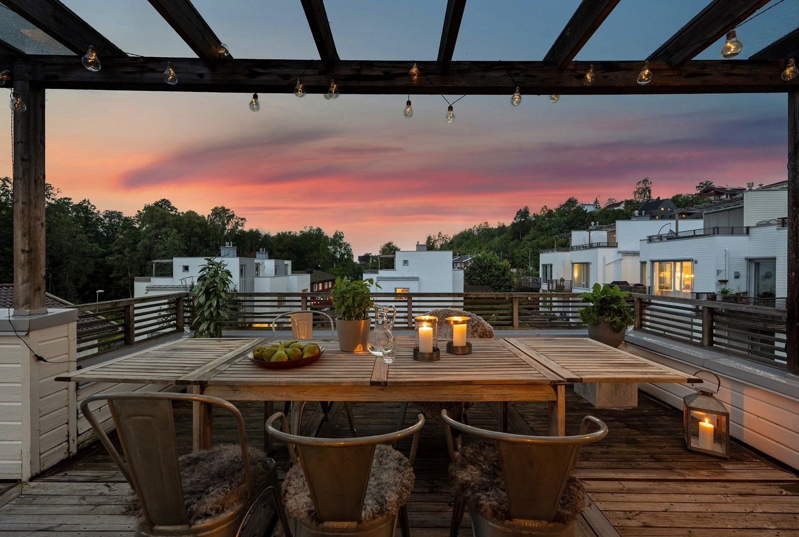 Velkommen til Jarmyrveien 27 - En lys og lekker funkisbolig med stor takterrasse med flott utsyn! (Foto: Andreas Wiig) Galleribilde