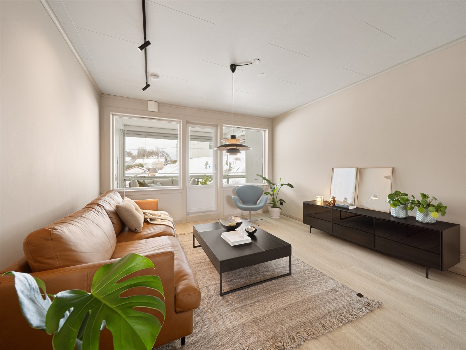 Velkommen til Arne Abrahamsens vei 13 - Presentert av Eiendomsmegler Norge ved Stian Yndestad. Galleribilde