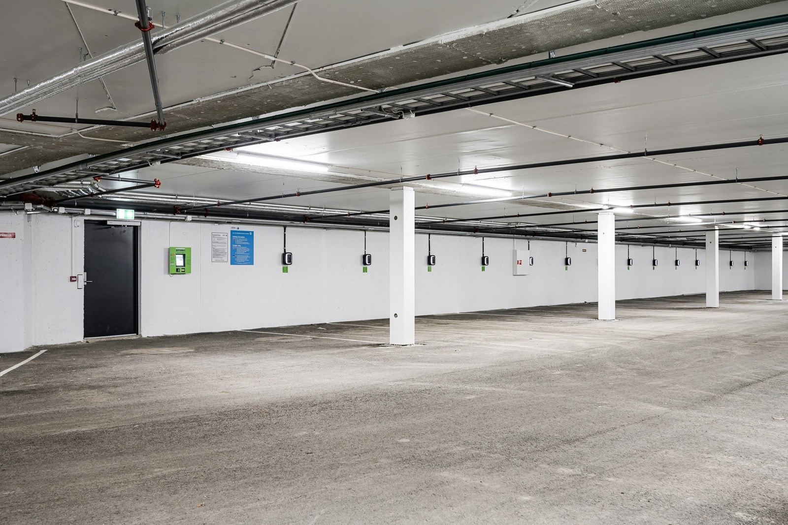 Behagelig med oppvarmet garasje og samtidig få ladet opp bilen! Galleribilde